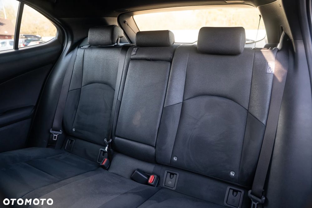 Lexus UX 250h Business Edition - 12