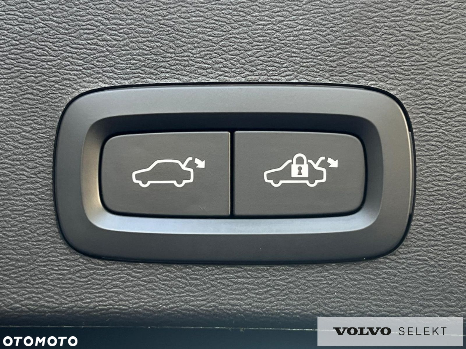 Volvo XC 40 - 28