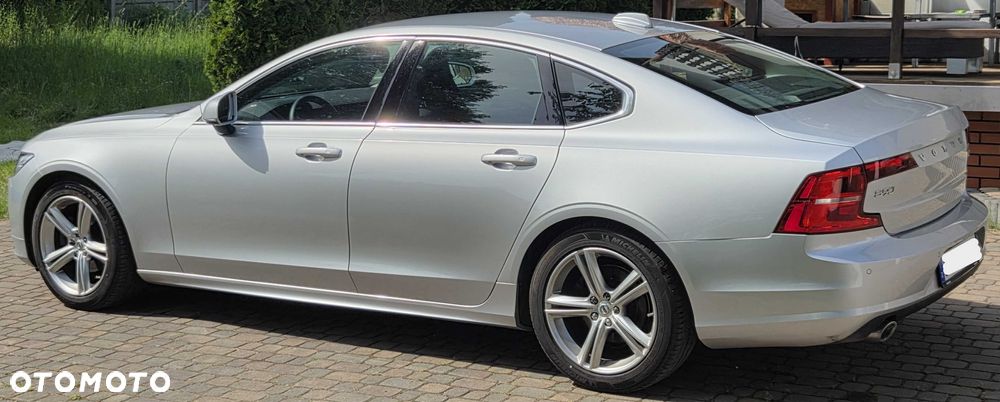 Volvo S90 - 2