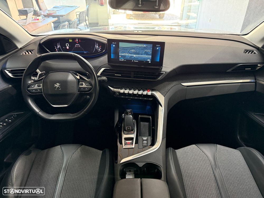 Peugeot 5008 1.5 BlueHDi Allure EAT8 - 18