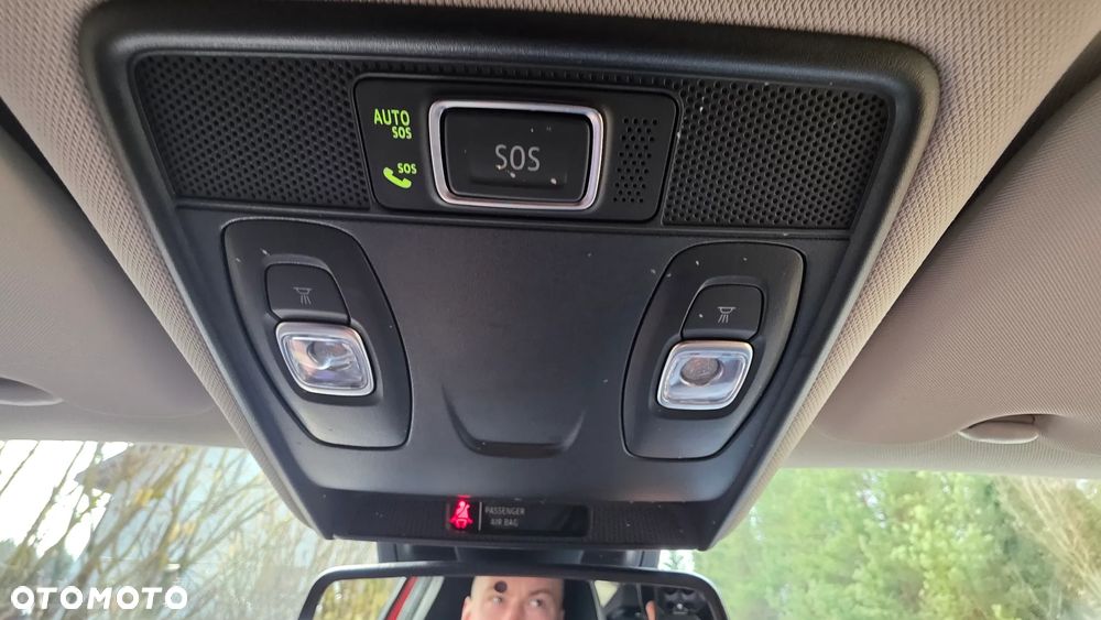 Renault Captur 1.6 E-TECH Plug-In R.S Line - 38