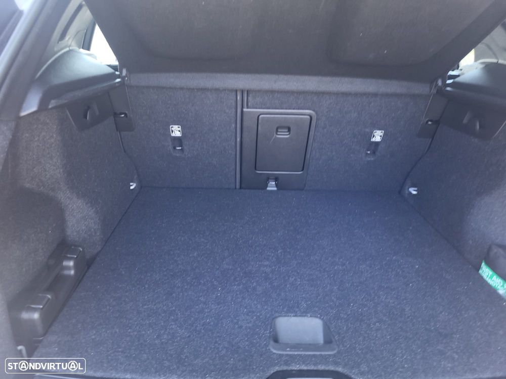 Volvo XC 40 - 14