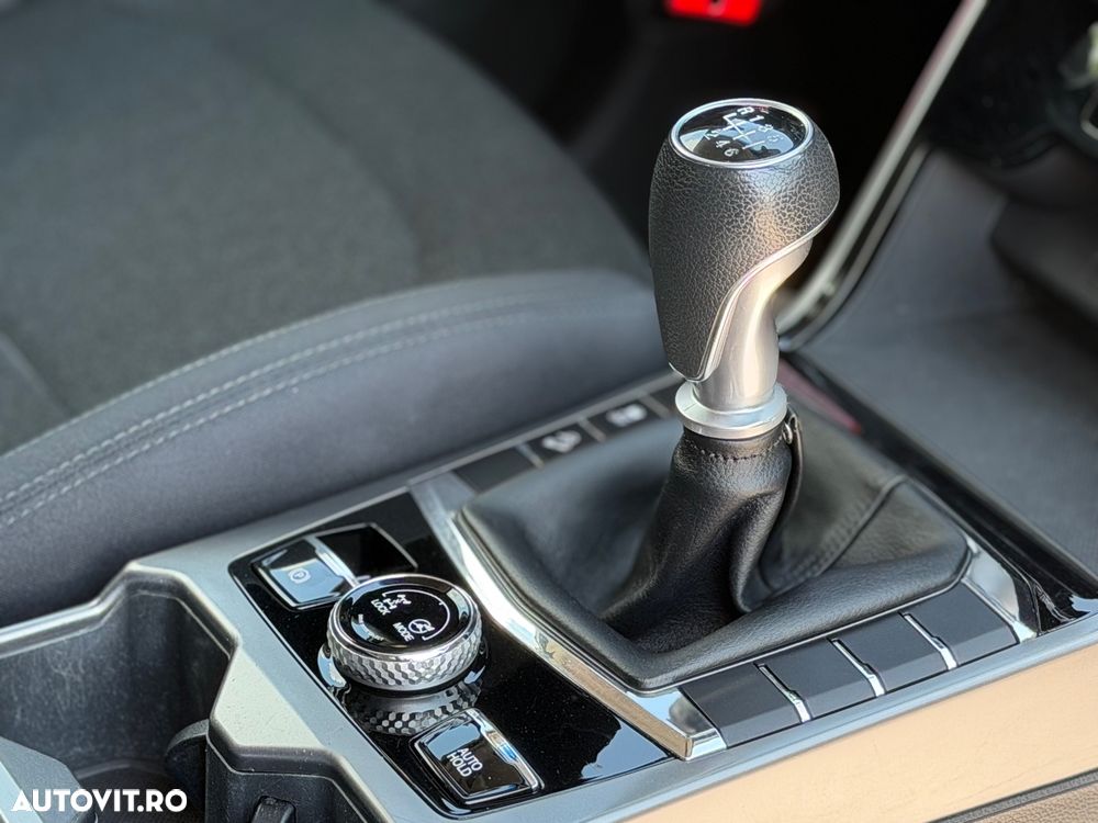 SsangYong Korando - 22