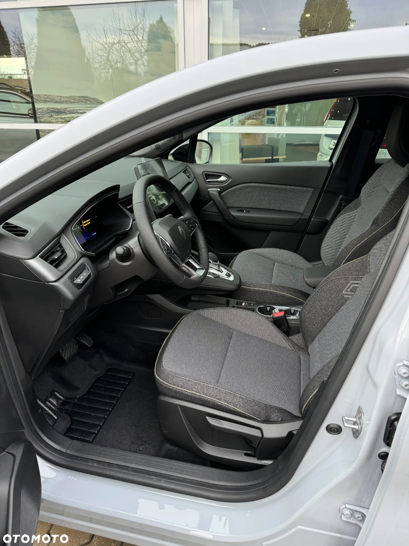 Renault Symbioz - 8