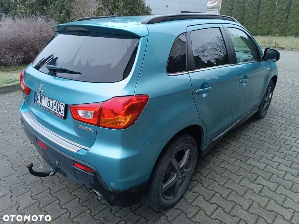 Mitsubishi ASX - 4