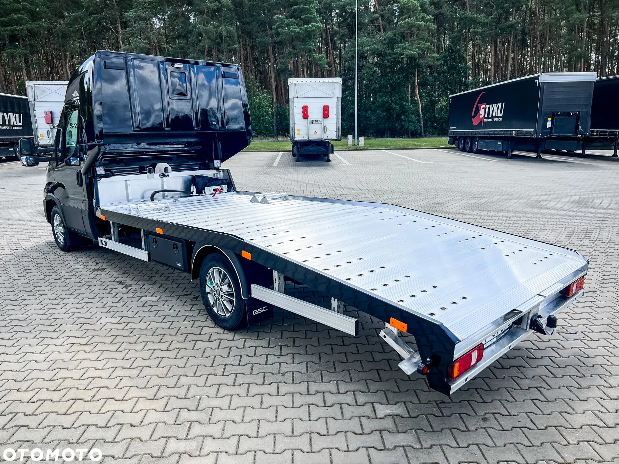 Iveco Daily 35S21HA8 HI MATIC laweta od reki ! - 9
