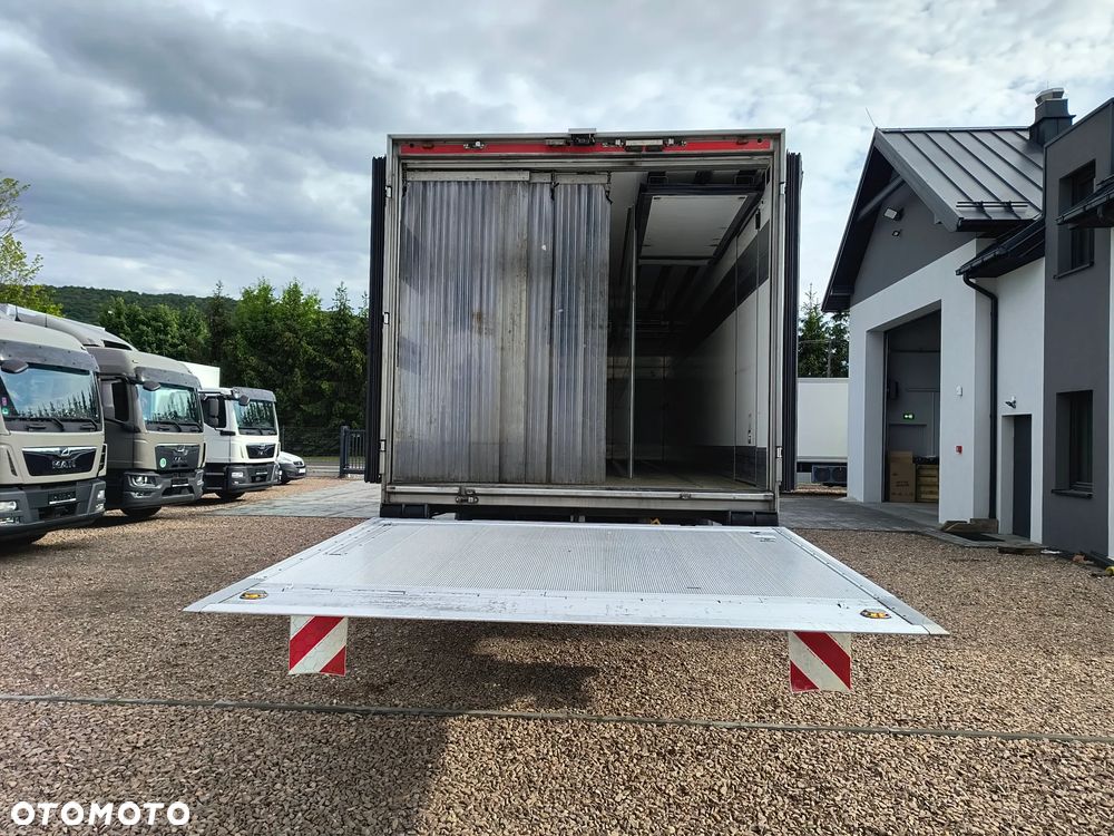 Mercedes-Benz Antos 1827 EURO6 - 9