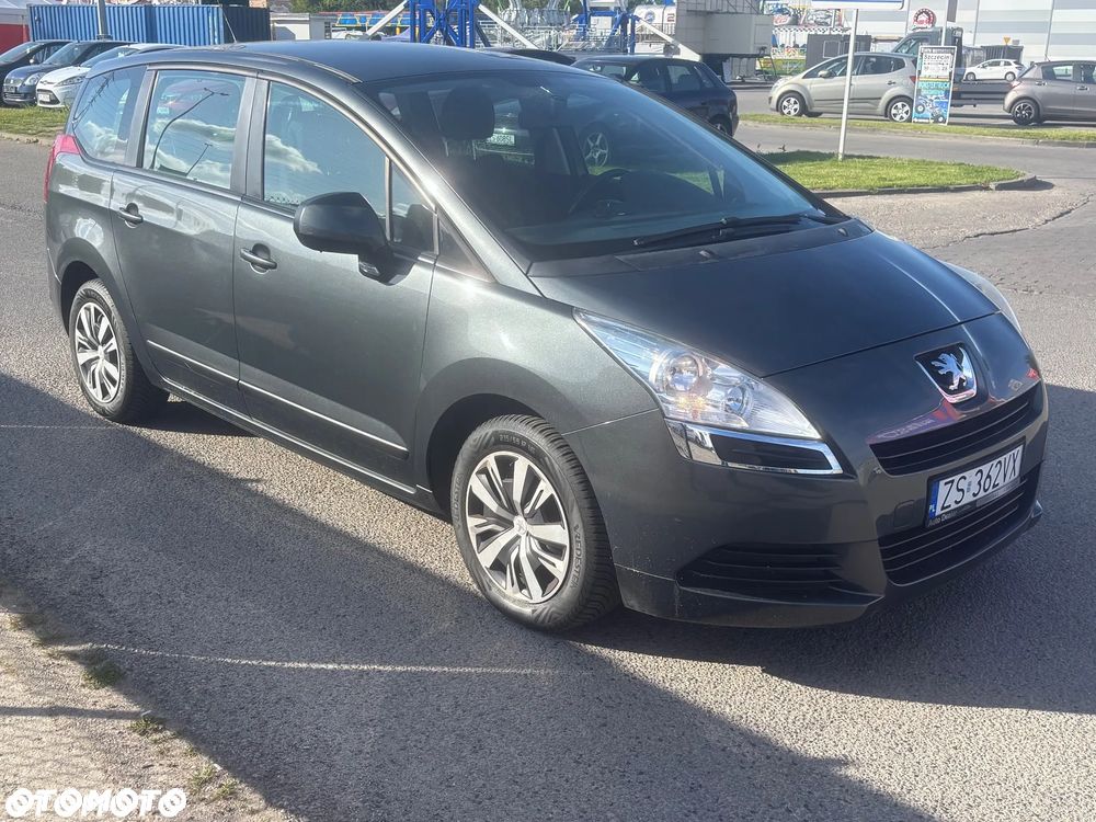 Peugeot 5008 2010 photo 2
