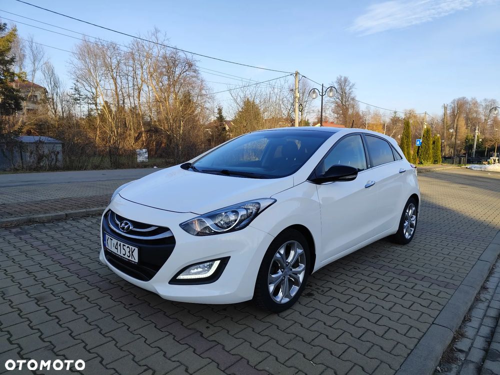 Hyundai i30 1.6 Fifa World Cup Edition - 32