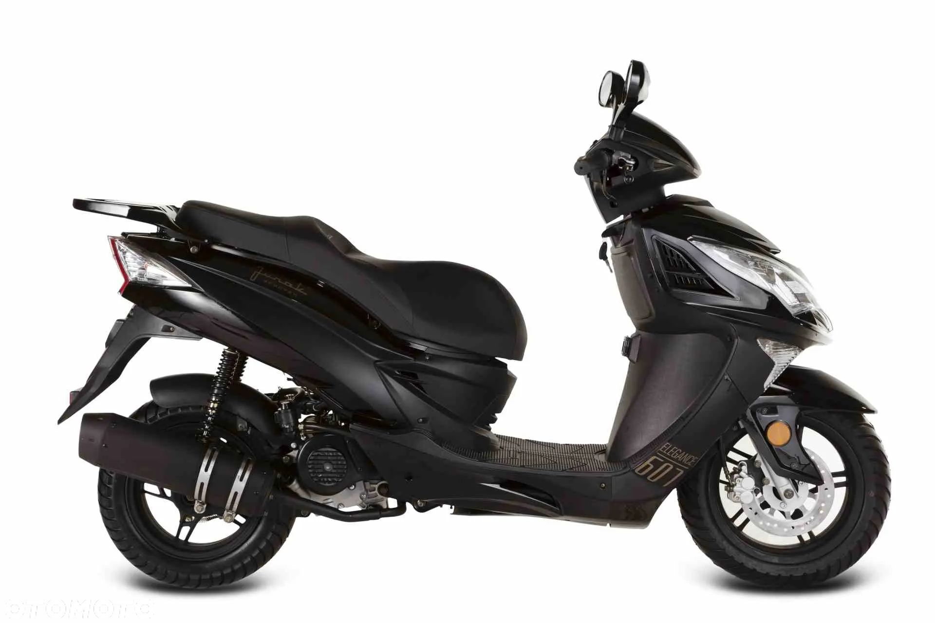 Junak Inny - 1
