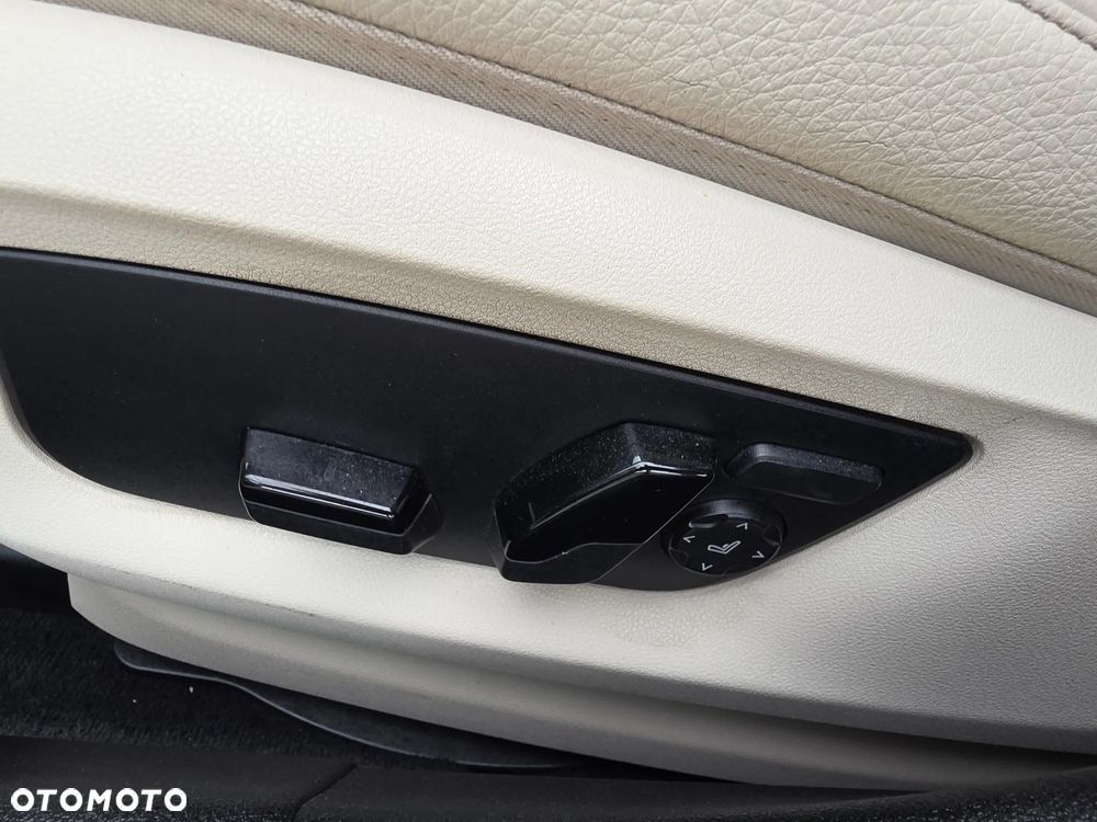 BMW Seria 5 520d xDrive M Sport Edition - 21
