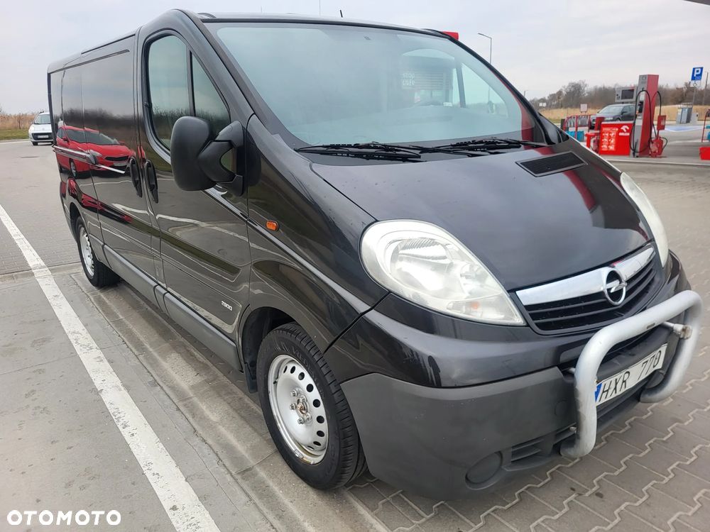 Opel Vivaro - 14