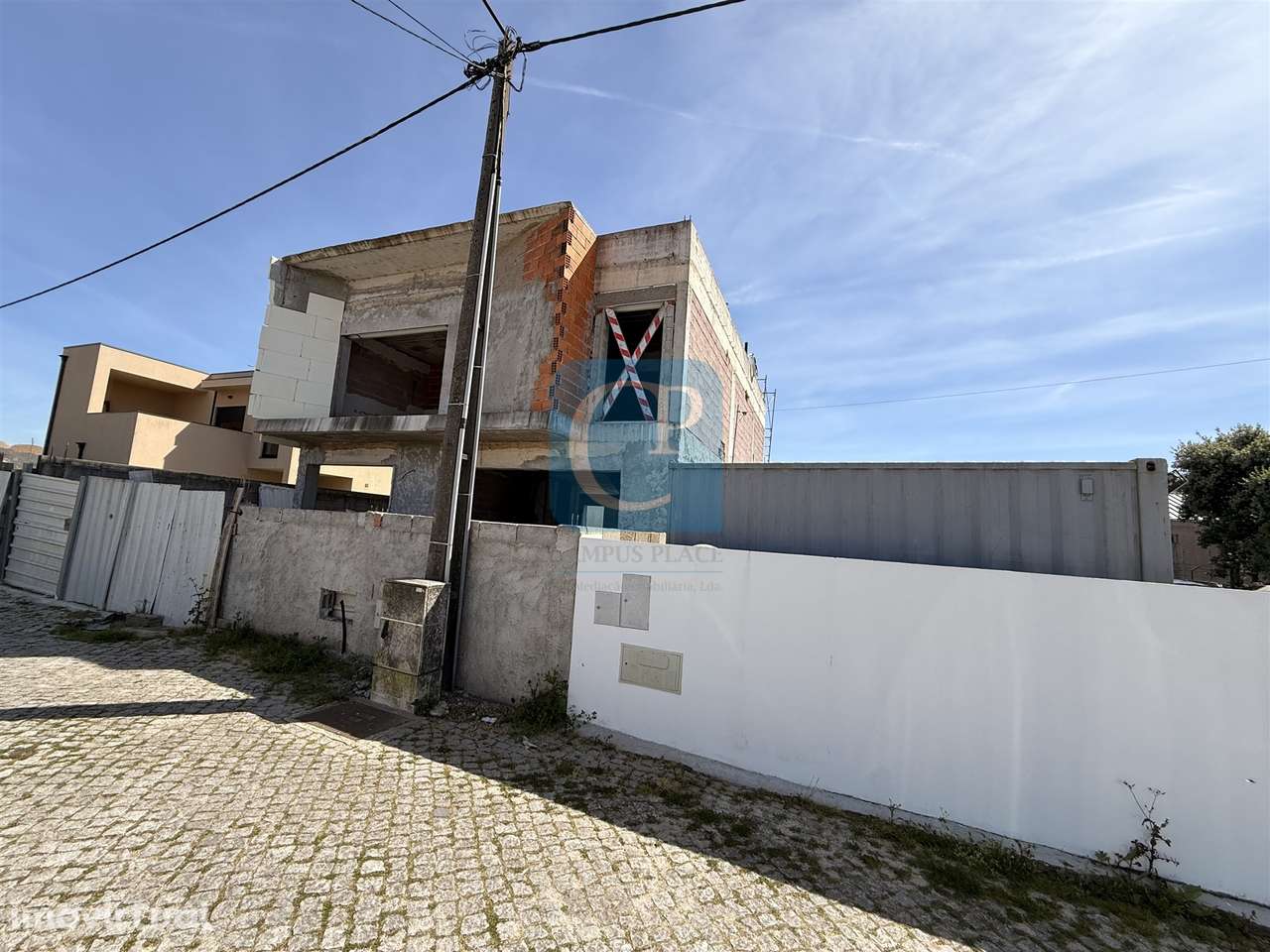 Moradia V4 próxima ao Aeroporto, em Perafita, Matosinhos - Grande imagem: 2/14