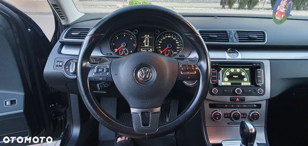 Volkswagen Passat 2.0 TDI Comfortline Optimum DSG - 23