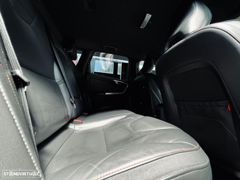 Volvo XC 60 2.0 D4 Volvo Ocean Race - 38