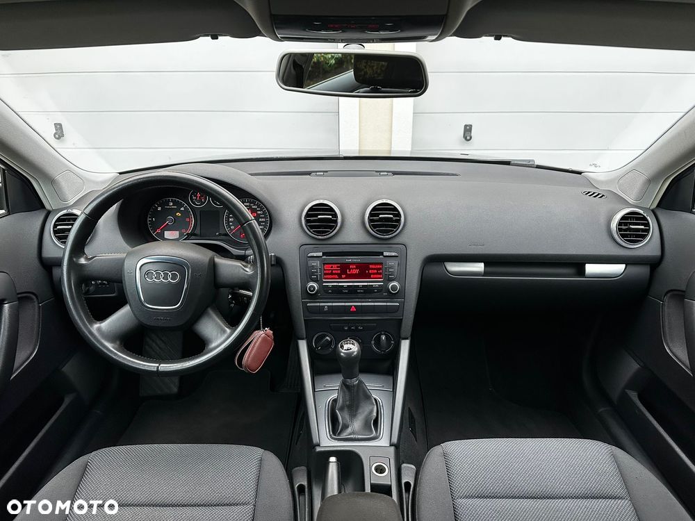 Audi A3 Sportback 1.6 TDI Ambiente - 20