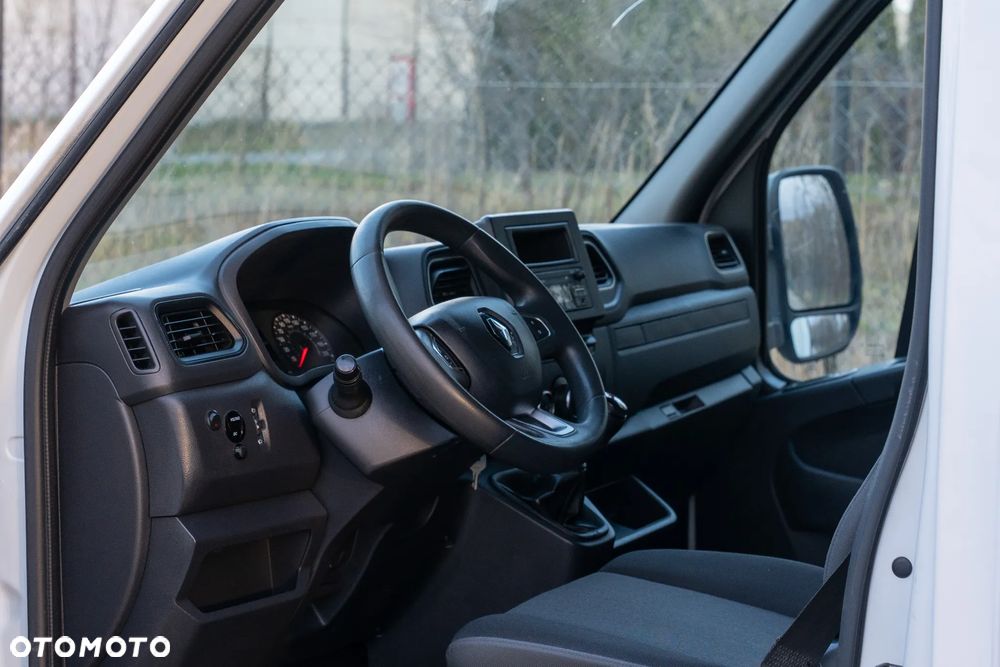 Renault Master III - 9