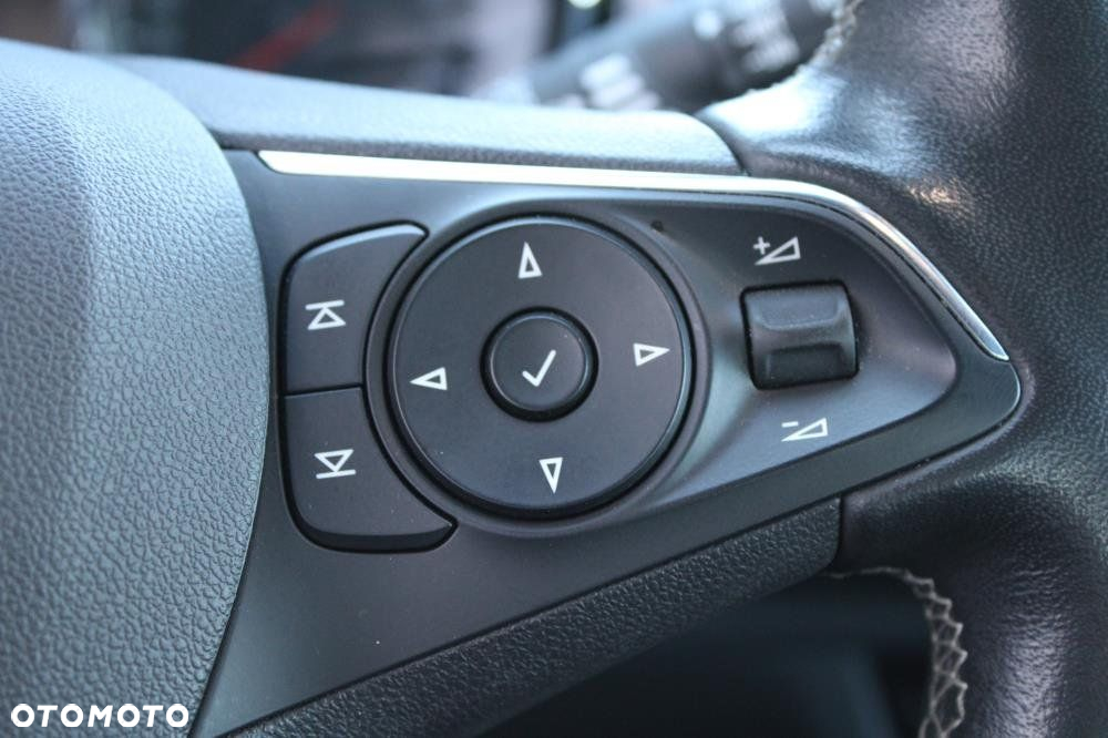 Opel Insignia - 14