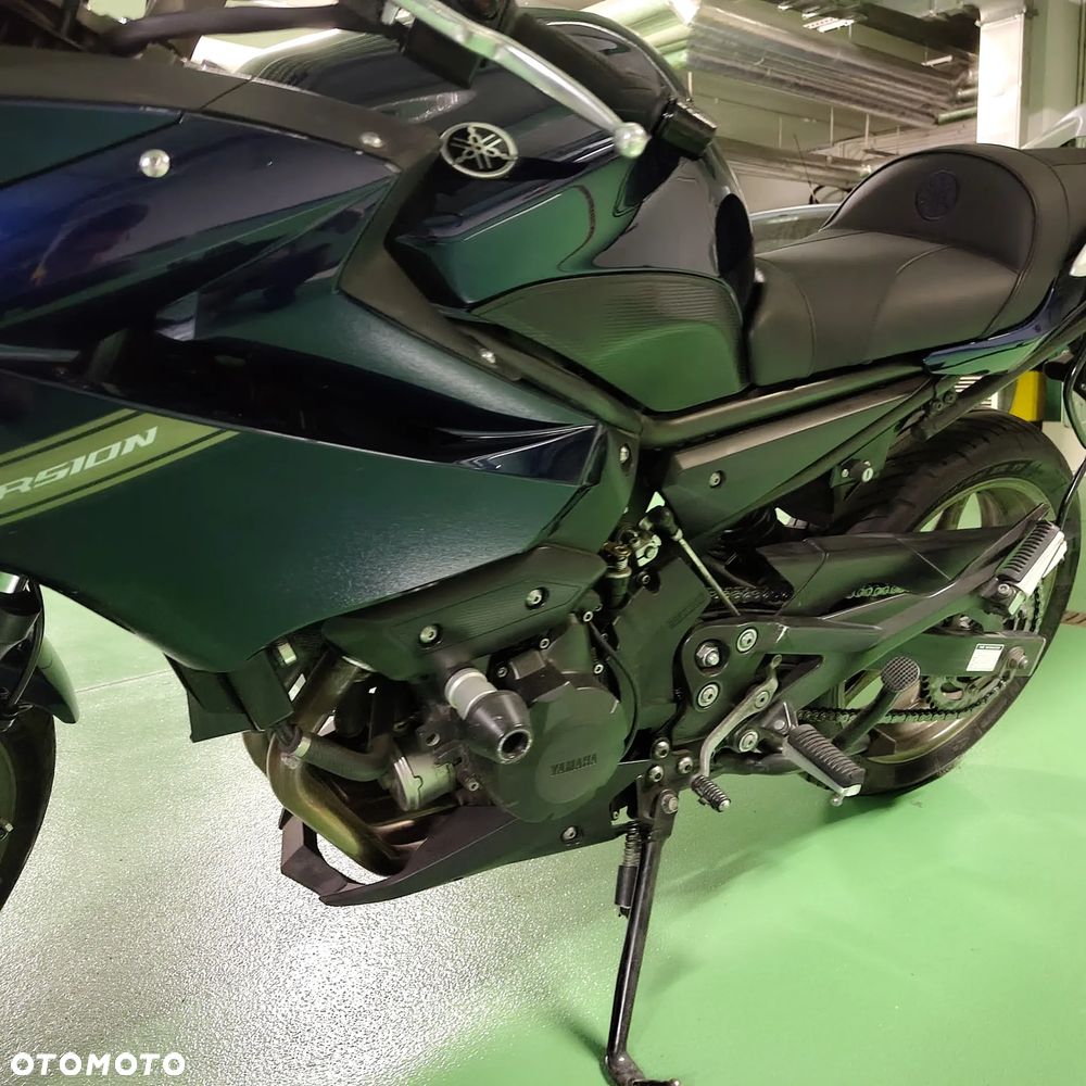 Yamaha XJ - 7