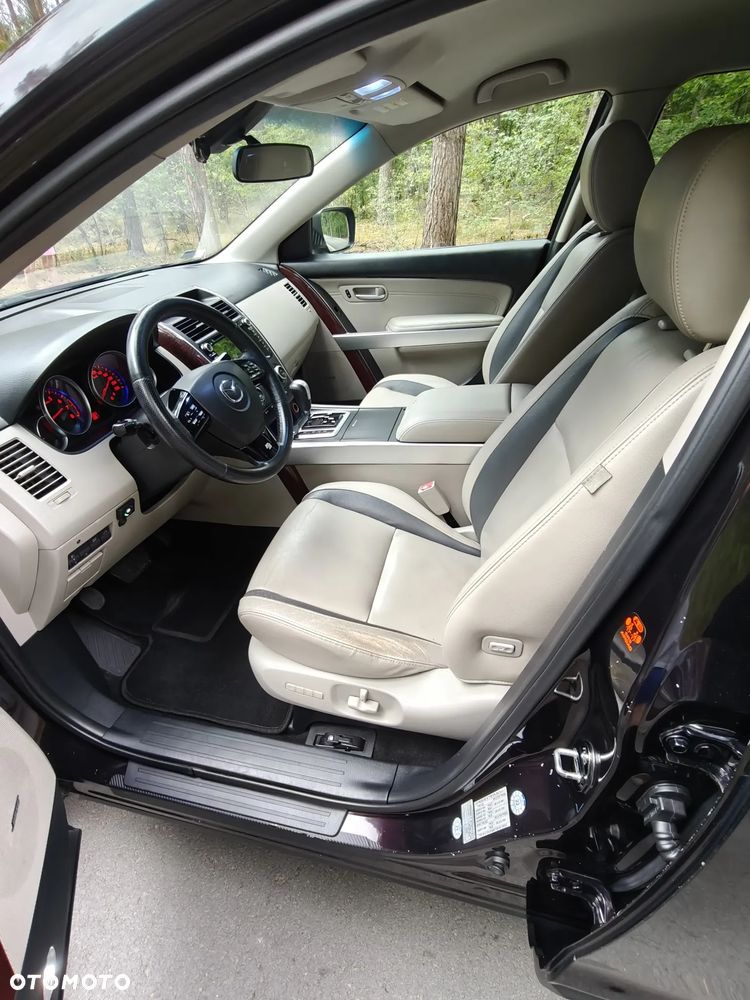Mazda CX-9 - 18