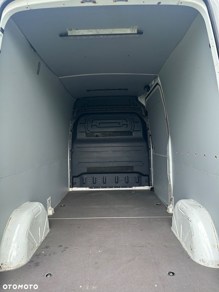 Mercedes-Benz sprinter - 6