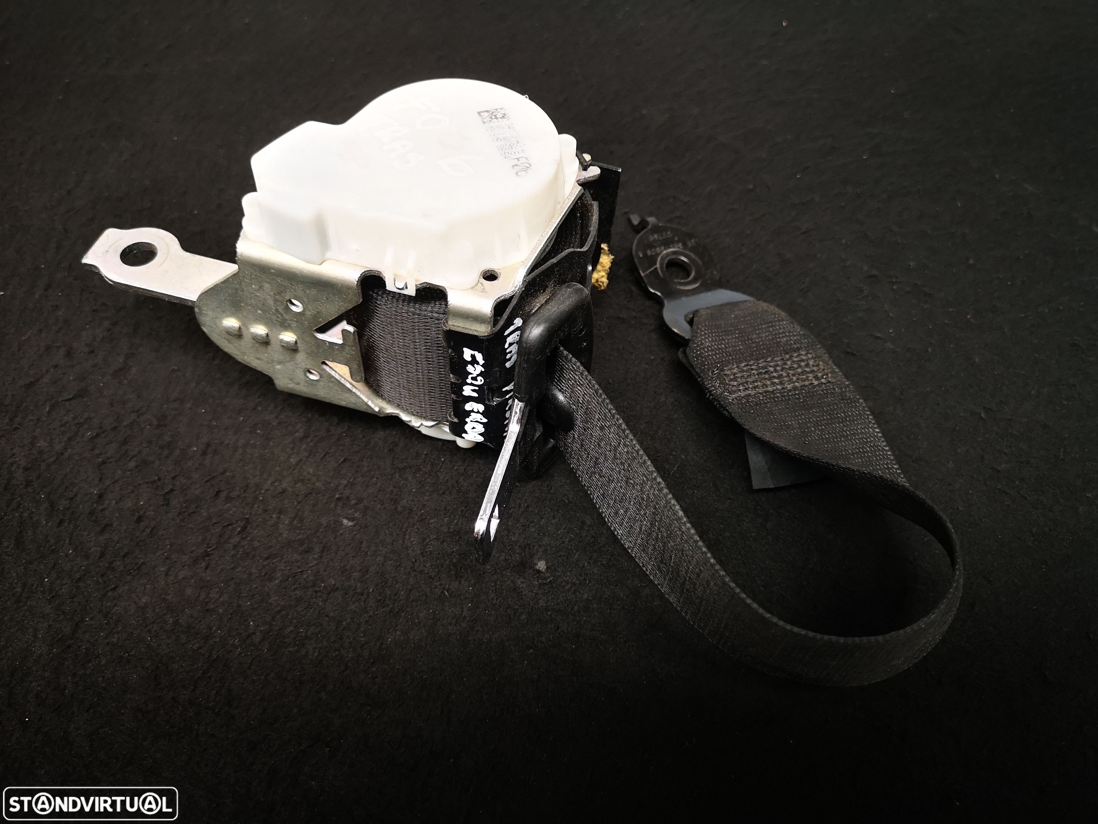Cinto de Segurança traseira esquerda direita BMW6 F06 GRAND coupe 2012+ (2x no estoque) - 1