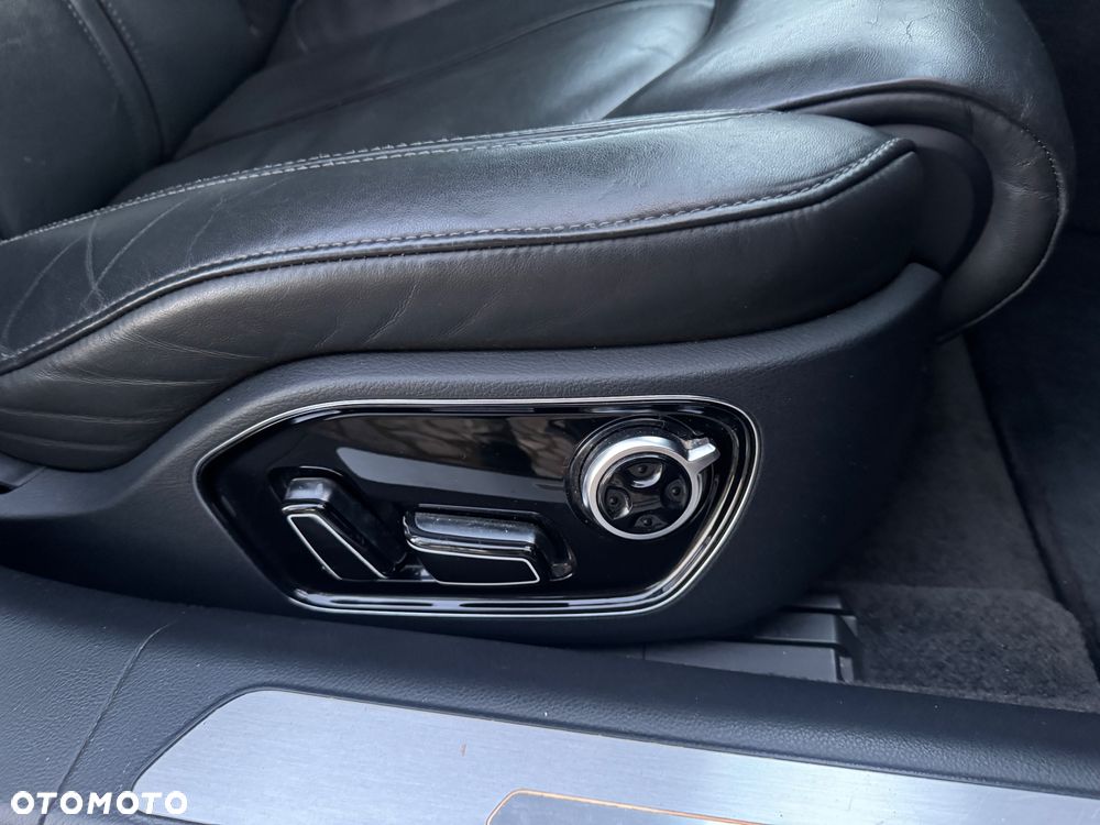 Audi A8 3.0 TDI DPF quattro tiptronic - 32