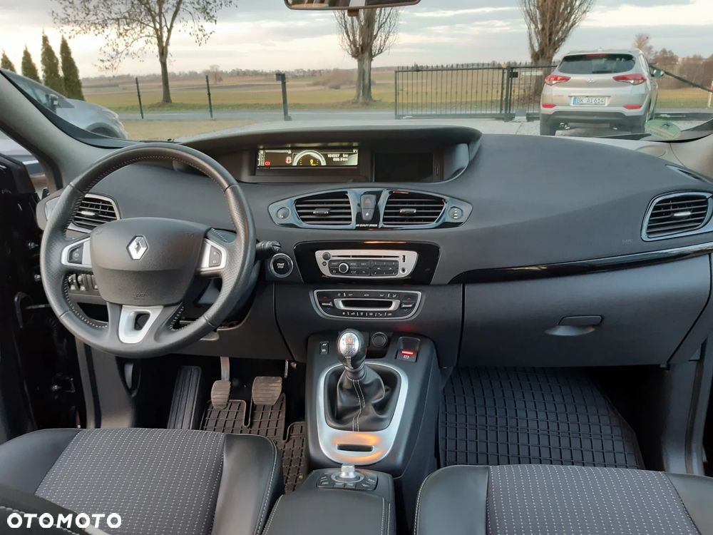 Renault Scenic 1.2 TCE Energy Bose Edition - 17