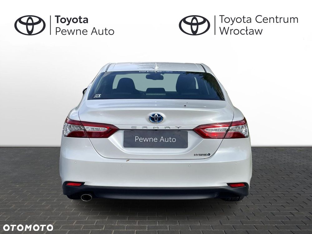 Toyota Camry 2.5 Hybrid Executive CVT - 4