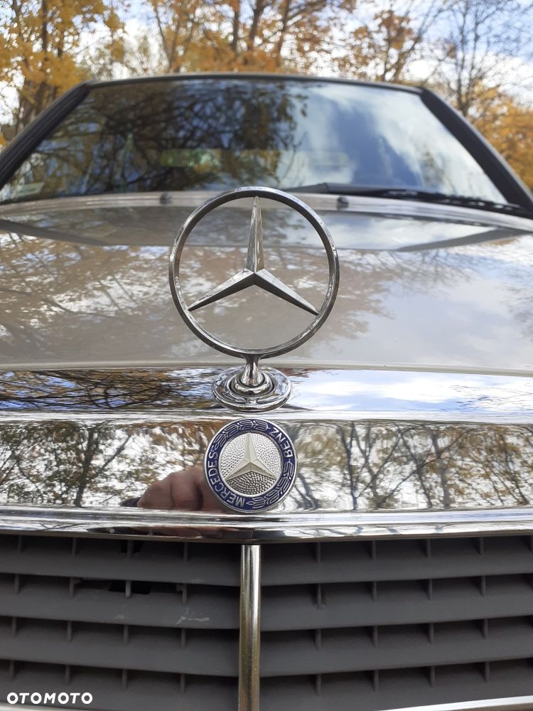 Mercedes-Benz Klasa E - 1