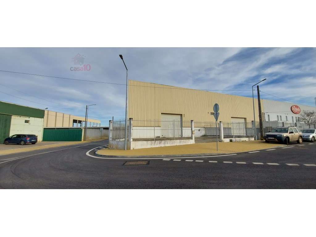 Vende-se Armazém em Beja! - Grande imagem: 3/12