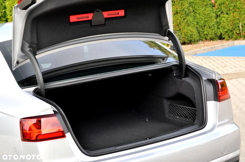 Audi A6 Limousine 2.0 TDI ultra S tronic - 12