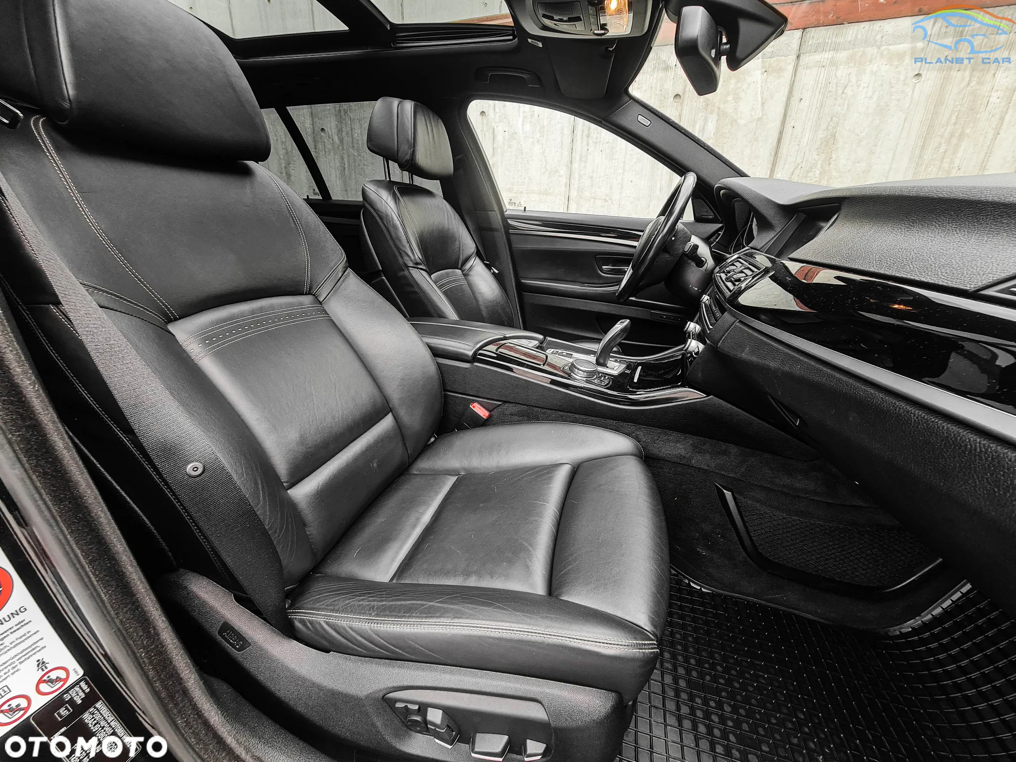 BMW Seria 5 525d Touring Luxury Line - 21