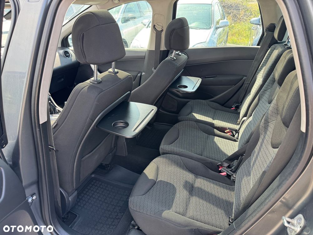 Peugeot 308 1.6 HDi Trendy - 17