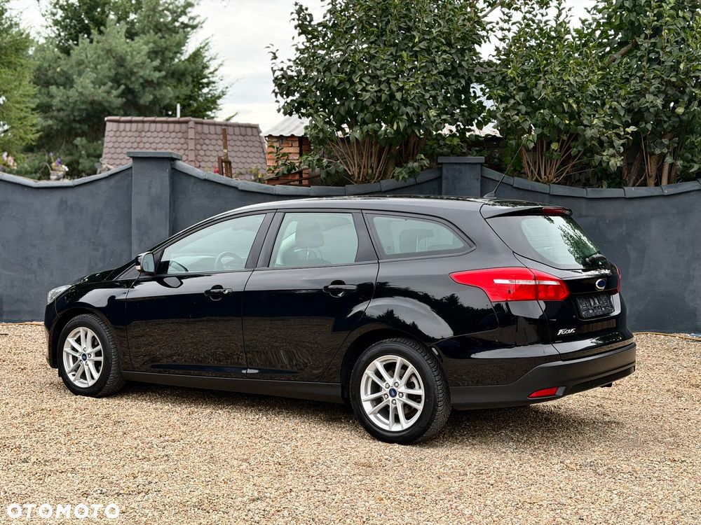 Ford Focus 1.6 Gold X (Trend) - 4