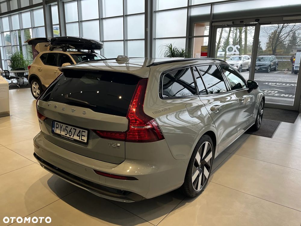 Volvo V60 T6 AWD Plug-In Hybrid Plus Dark - 6