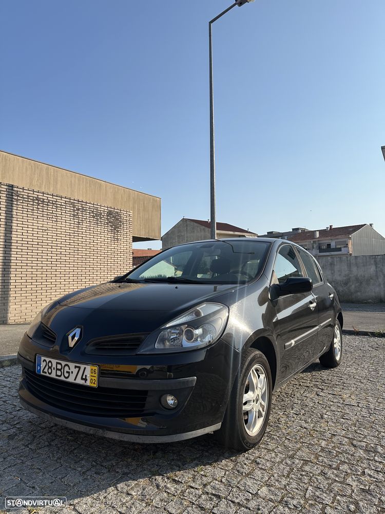 Renault Clio 1.2 16V Dynamique - 8
