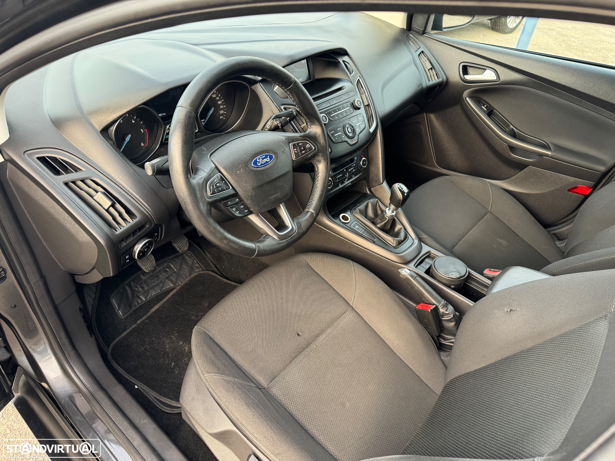 Ford Focus 1.5 TDCi Trend+ - 10