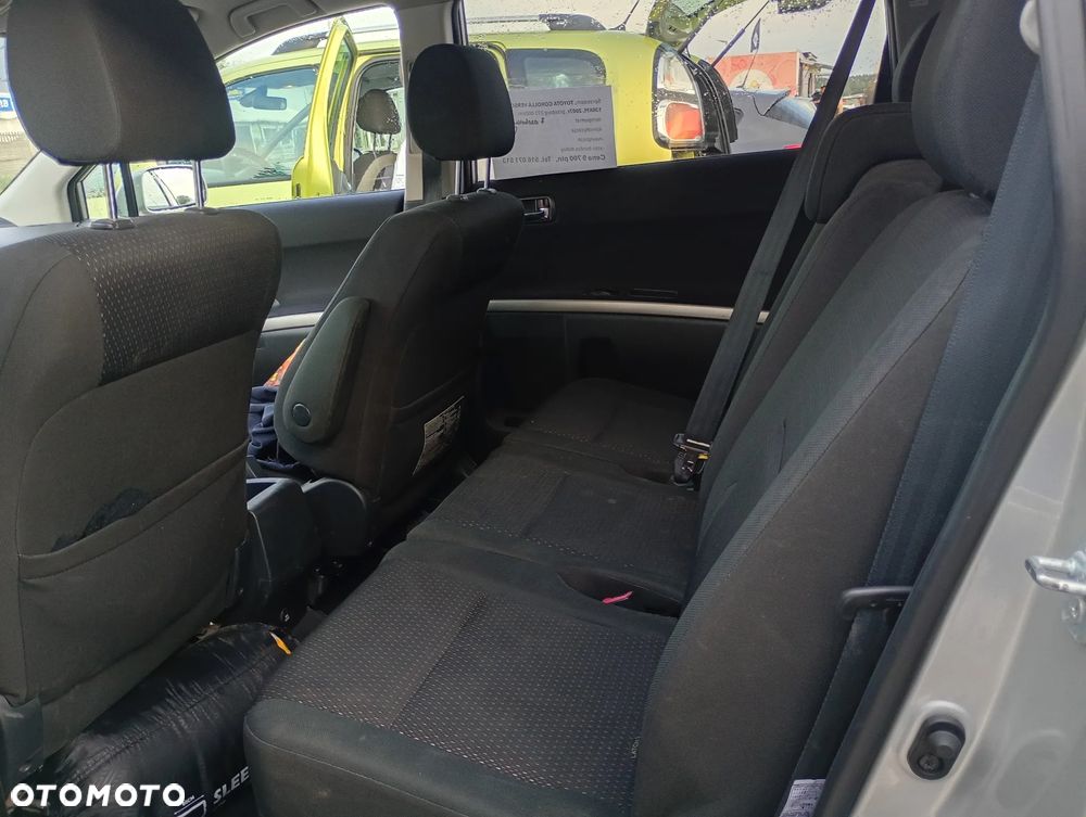 Toyota Corolla Verso 2.2 D-4D Sol 7os - 23