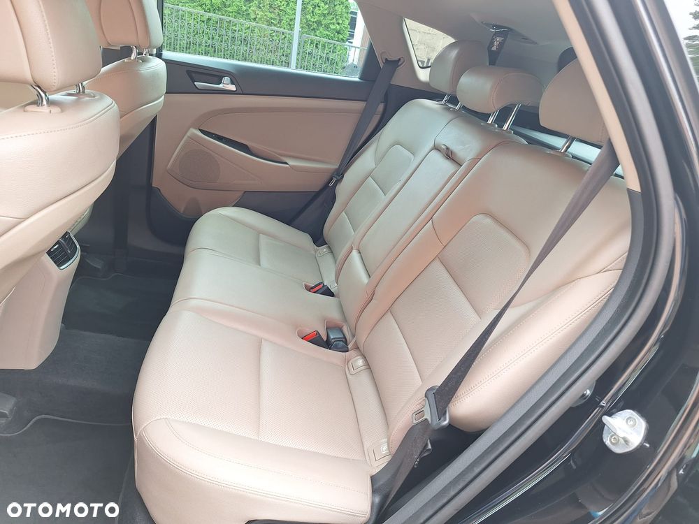 Hyundai Tucson 2.0 CRDI GO 4WD - 13