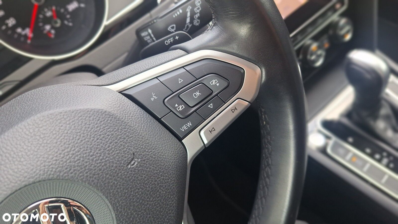 Volkswagen Passat 2.0 TDI EVO Elegance DSG - 20