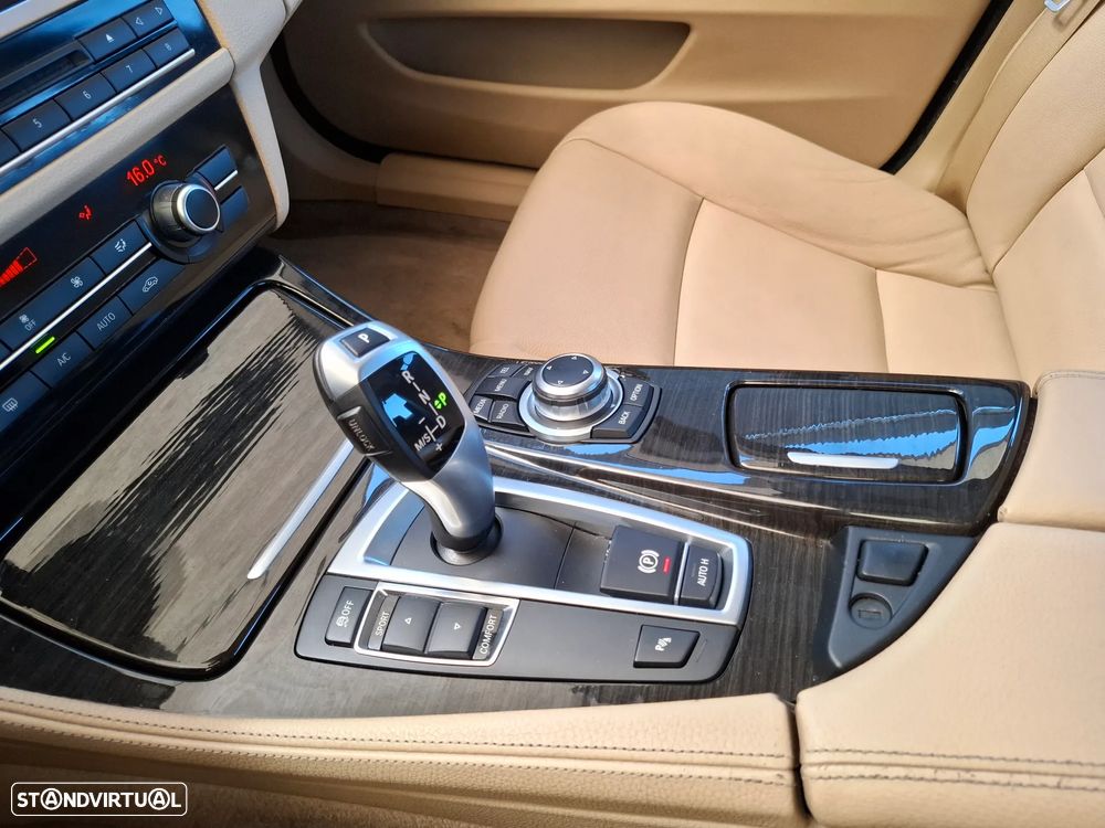 BMW 525 d Line Luxury Auto - 38