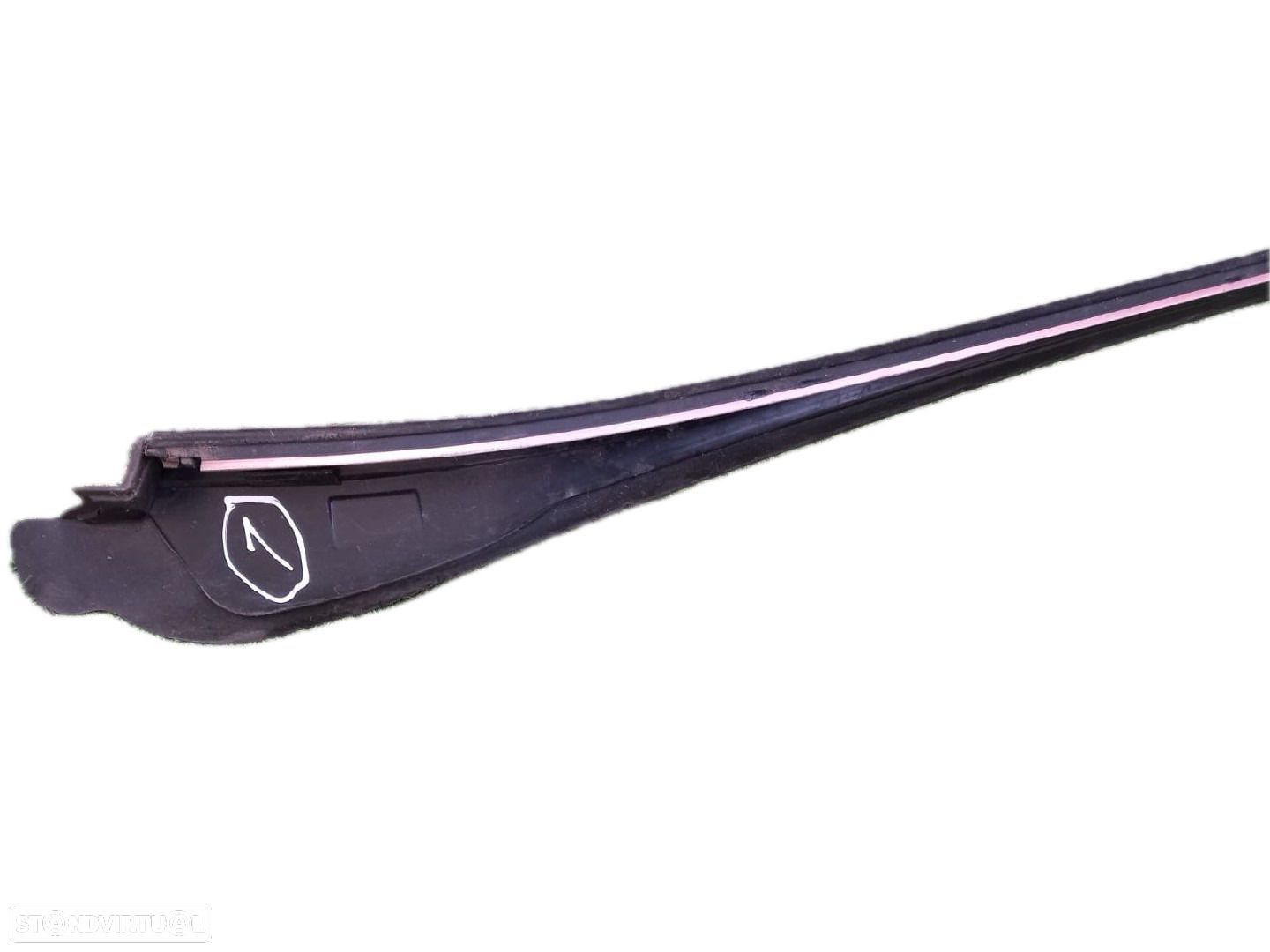 Friso Tejadilho Mercedes-Benz A-Class (W176) - 1