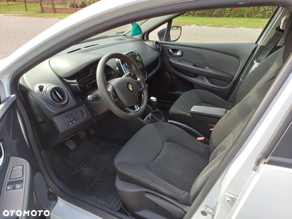 Renault Clio IV Grandtour 16-20 - 8