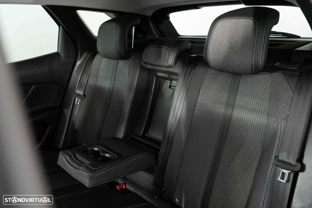 Peugeot 3008 1.6 Hybrid Allure e-EAT8 - 9