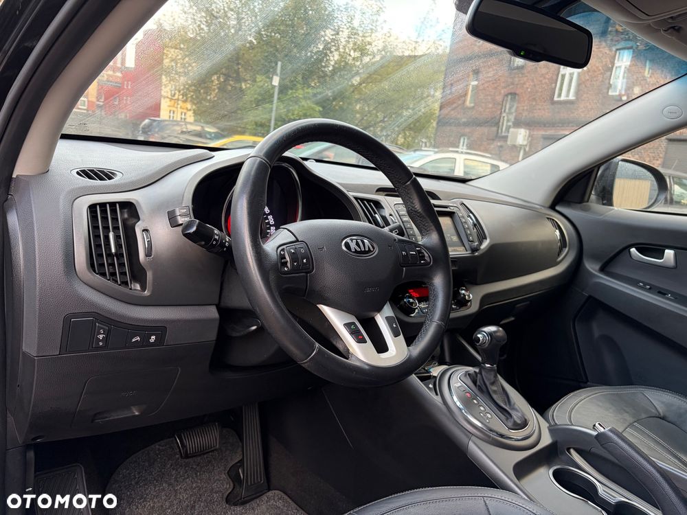 Kia Sportage - 16