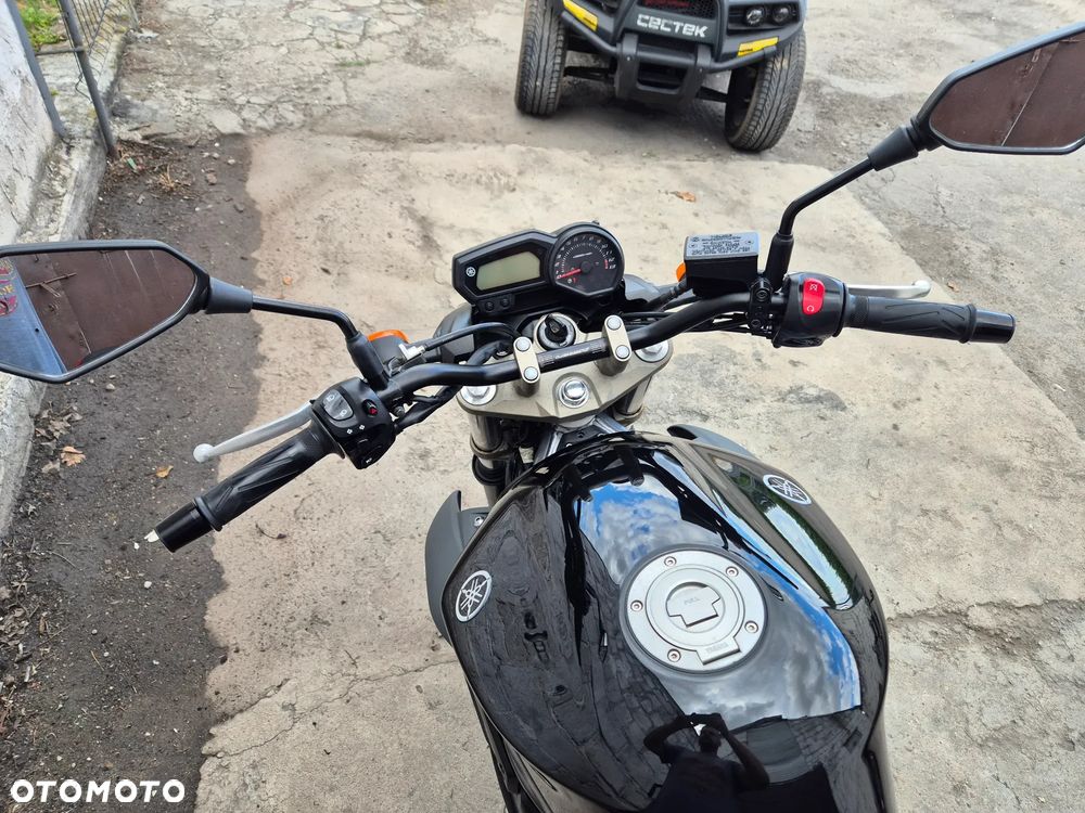 Yamaha XJ - 11