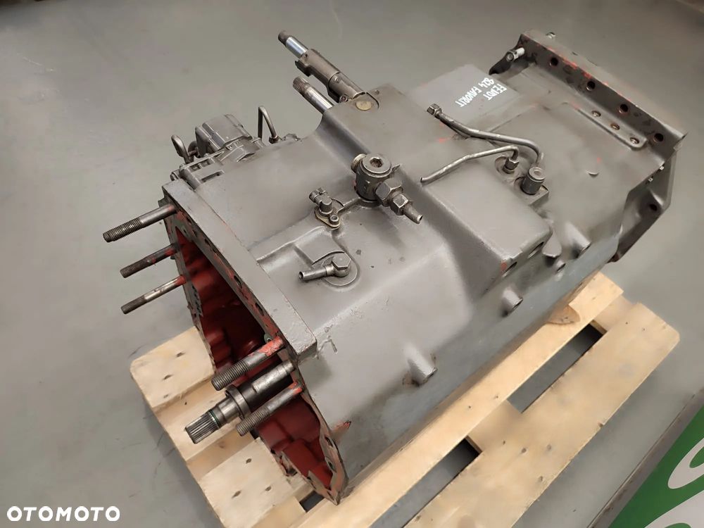 Obudowa Skrzynia ZF 2094004010 T-7300 3314 Fendt 824 Favorit - 9