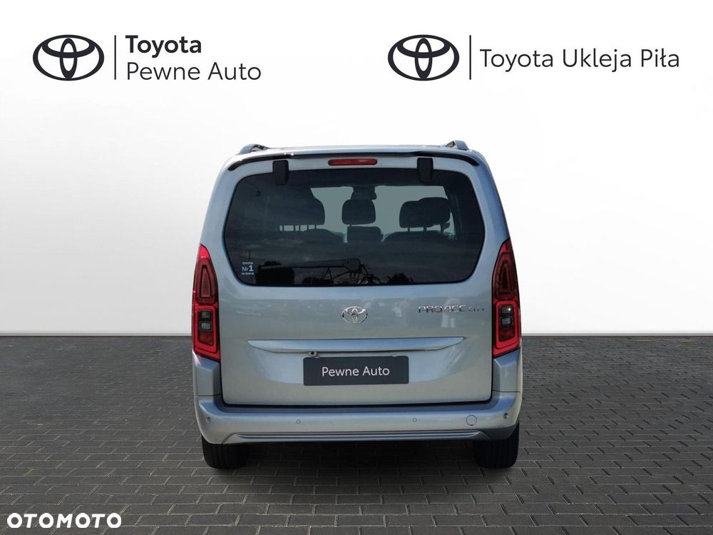 Toyota Proace City Verso Long 1.5 D-4D Family - 8