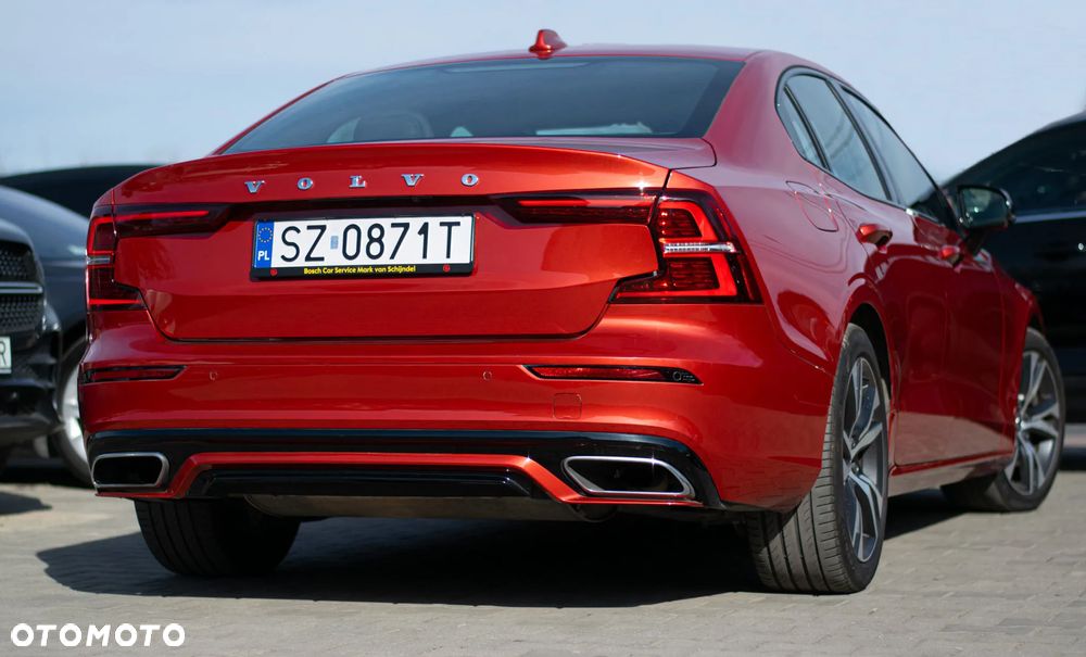 Volvo S60 ver-t8-recharge-awd-geartronic-rdesign - 33